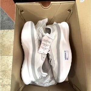 Adidas adiFOM TRXN white